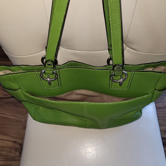 Purse - Picture 2 of 4